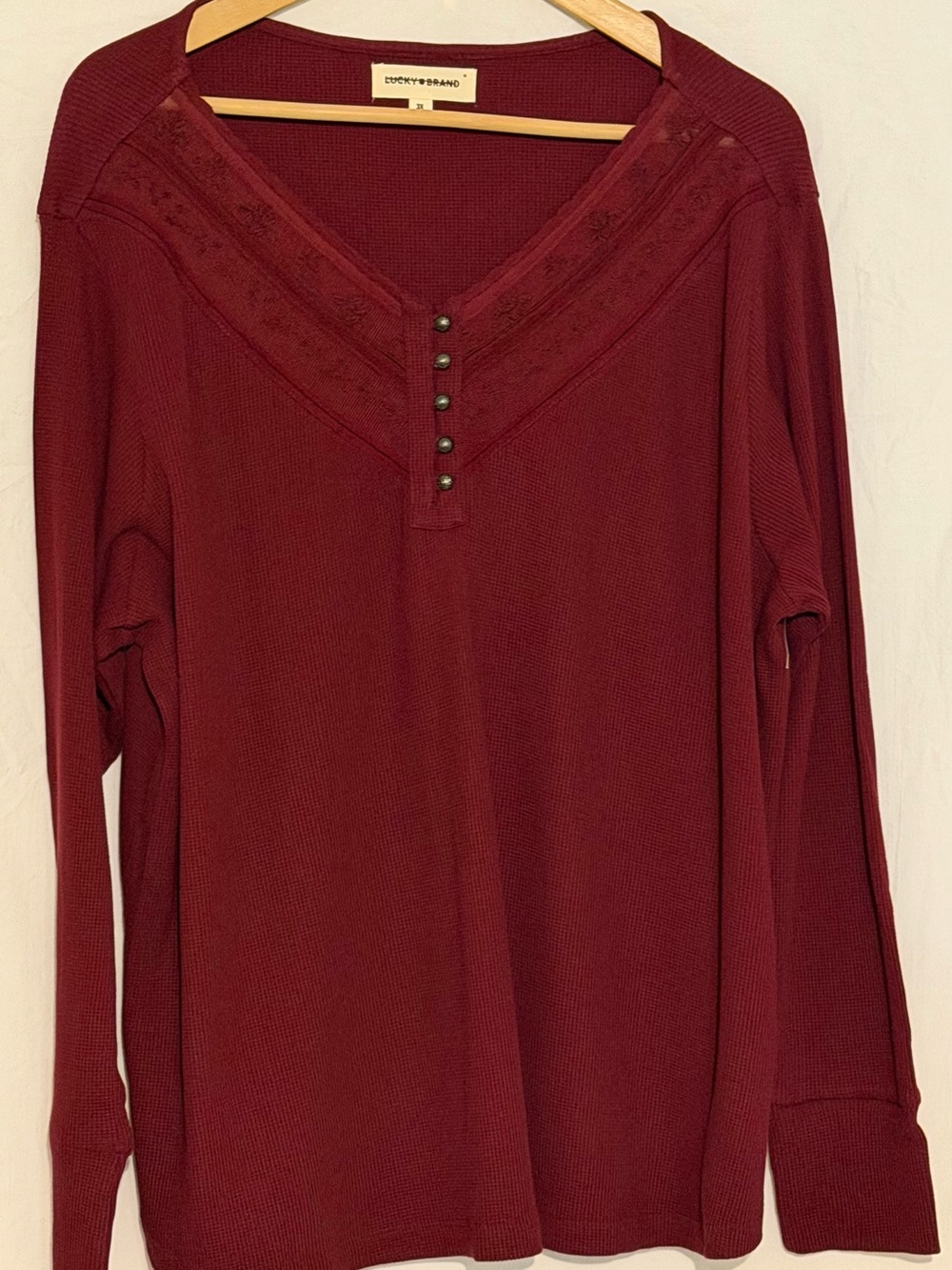 Lucky Brand Burgundy Embroidered Mesh Waffle Knit Henley Top V-Neck Wine 3X